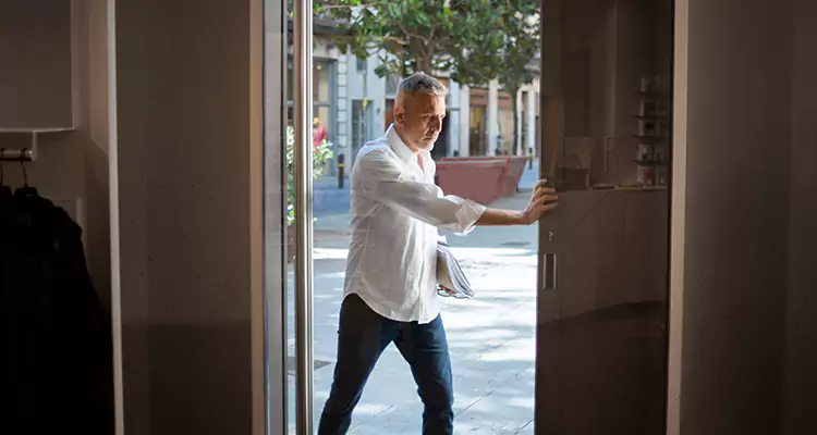Reliable Pella Patio Door Repair Services for Opening Issues in Sebastian, FL